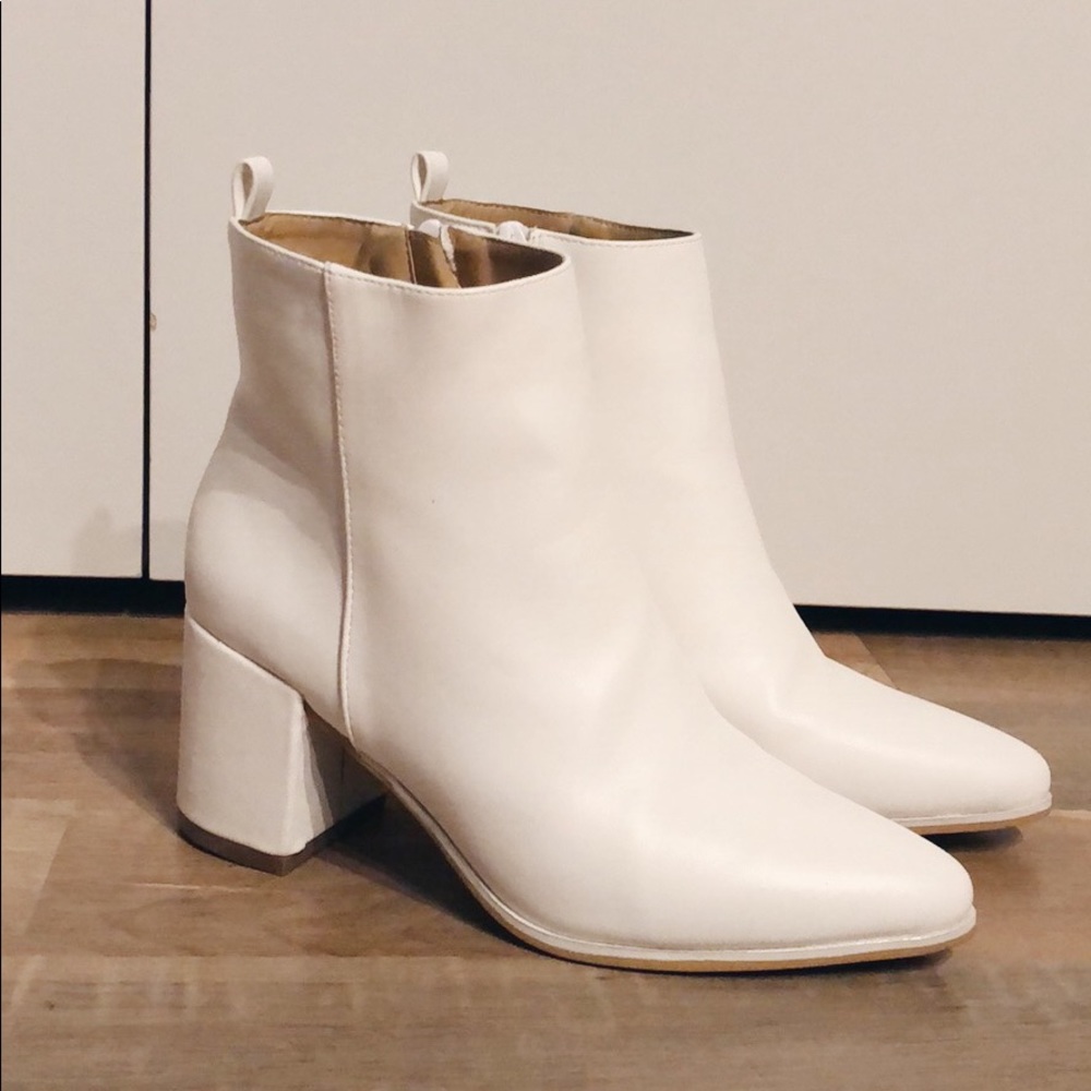 White Pointed Toe Booties - Size 7